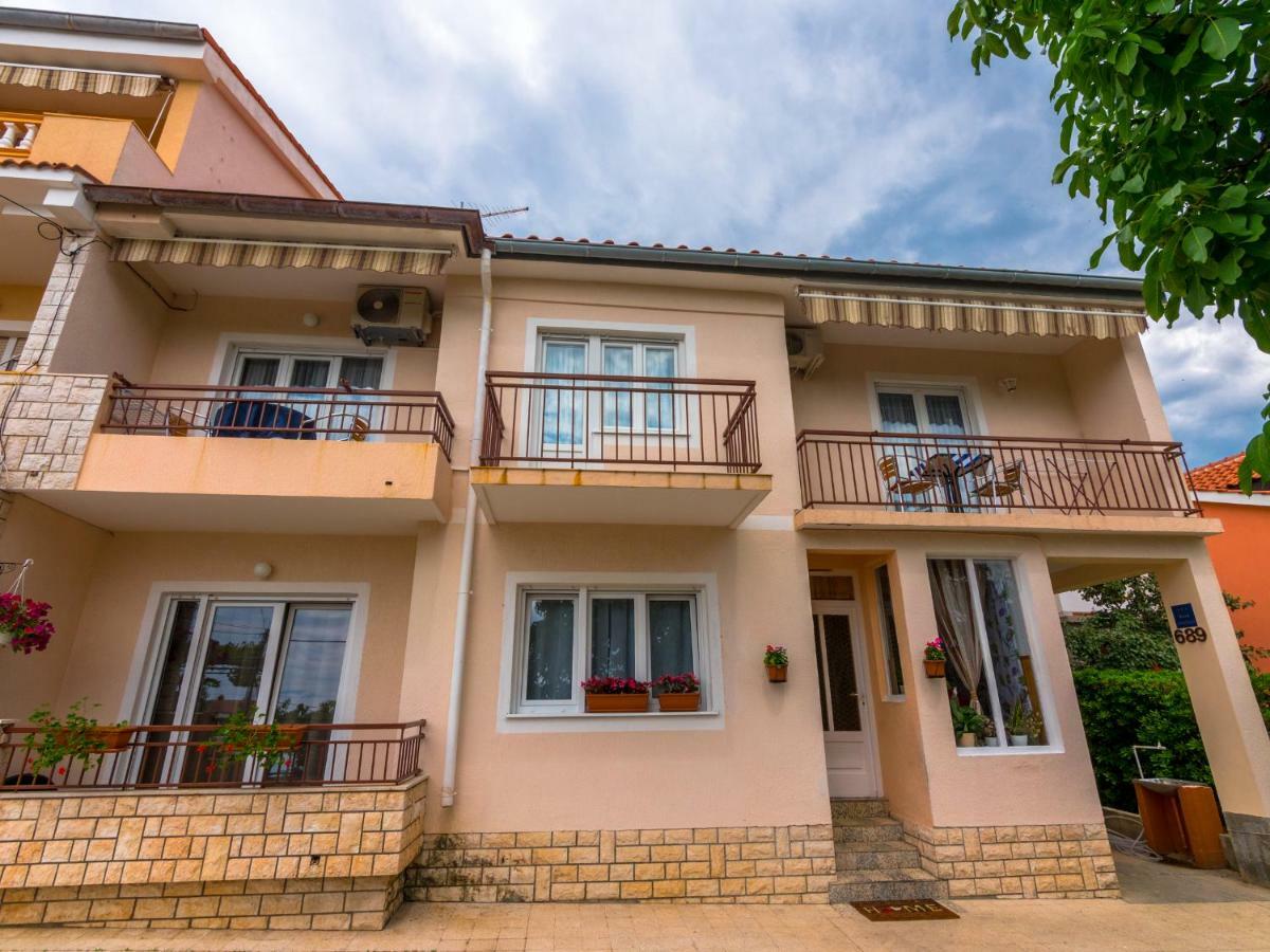 Apartamento 689 Banjol Exterior foto
